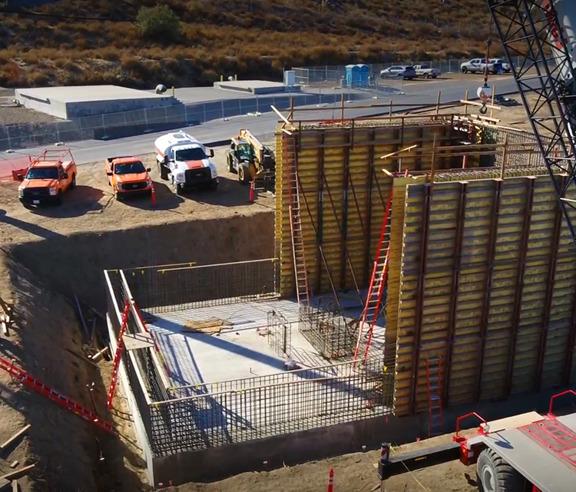 钻石谷湖的沃兹沃斯泵站正在进行施工升级.